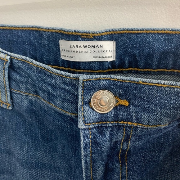 Zara *NEW* Premium Denim Collection Size US6 - Picture 5 of 5